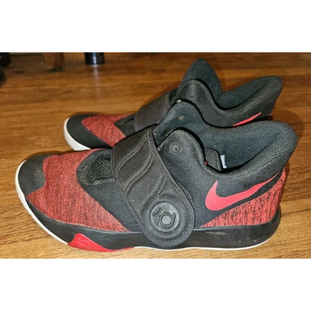 Nike Basketball sneakers